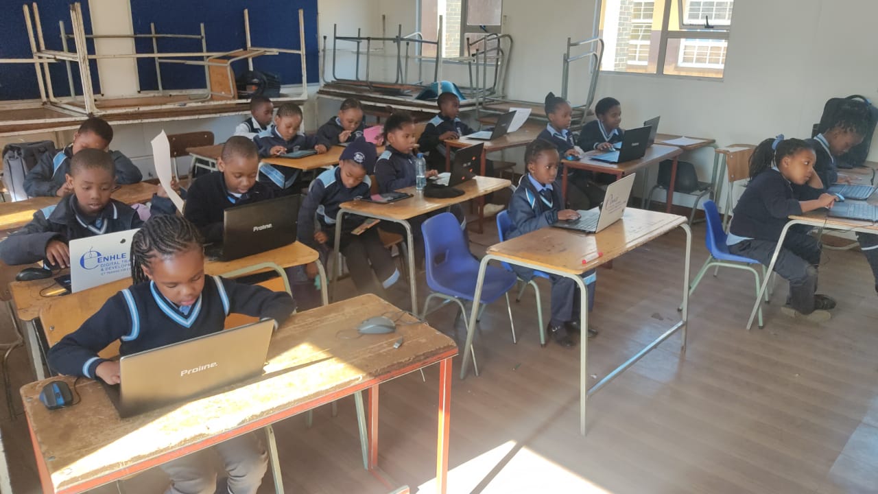 WhatsApp Image 2025-12-11 at 09.45.05 (2) WhatsApp Image 2025-12-11 at 09.45.05 (2)